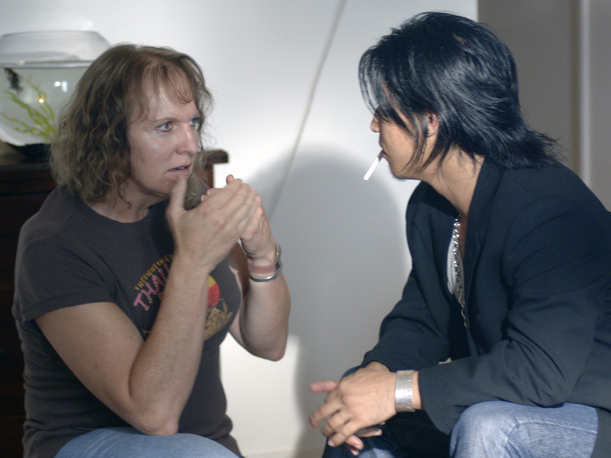 Dee directing Masa Yamaguchi (The Jammed)